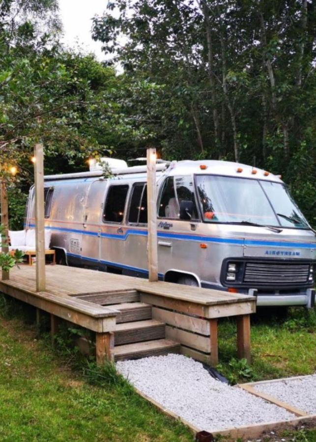 Glamping 1970 American Airstream Motorhome Ponsanooth 외부 사진